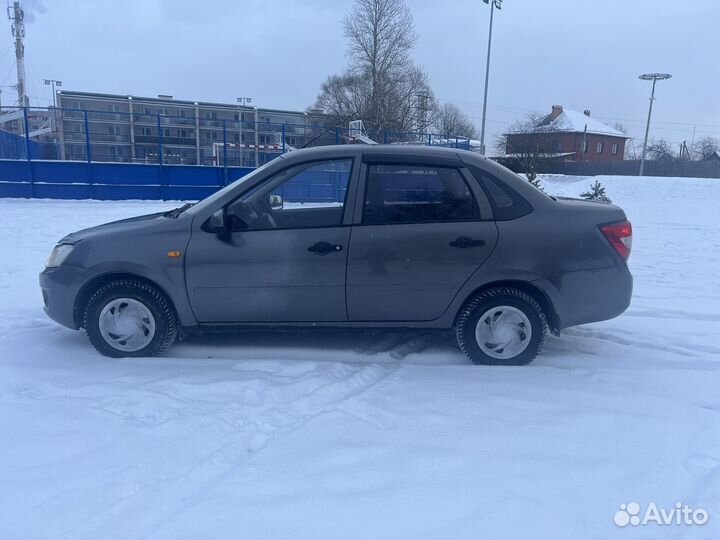 LADA Granta 1.6 МТ, 2013, 188 000 км