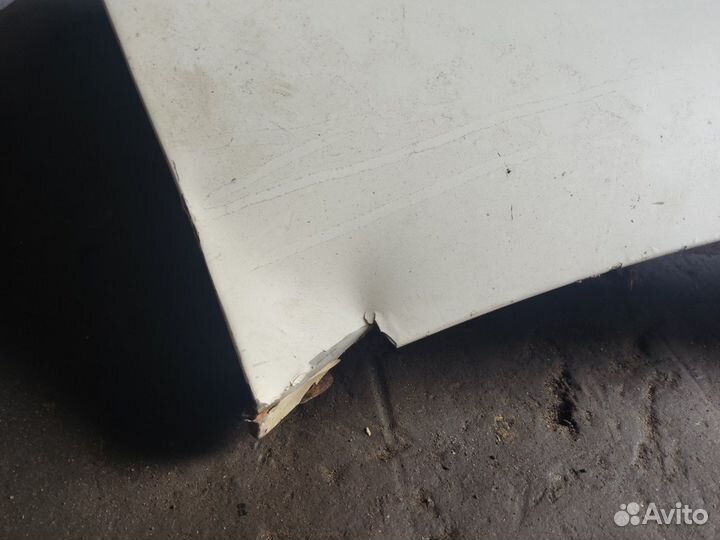 Крыло правое Ивеко Дейли Е3 99-06 год