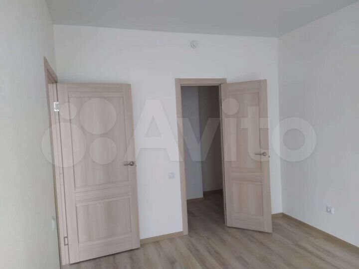 2-к. квартира, 64 м², 8/23 эт.