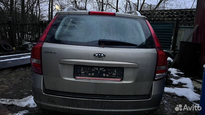 Kia Ceed универсал 2011 на разбор