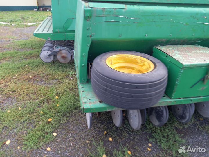 Сеялка John Deere 455, 1997