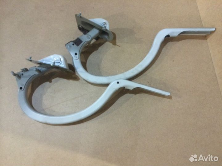 Петли крышки багажника BMW F10