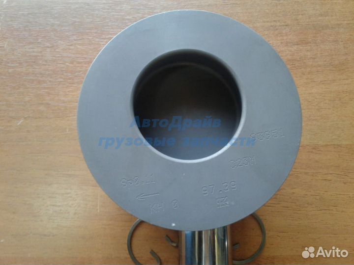 Поршень Мерседес OM364 OM366 d97.5 93951600