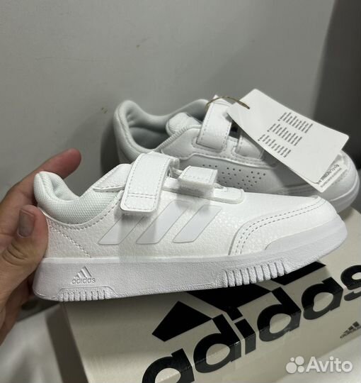 Новые кроссовки Adidas 26 27