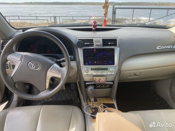 Toyota Camry 2.4 AT, 2007, 242 008 км