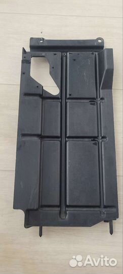 Дефлектор радиатора Toyota Platz NCP16