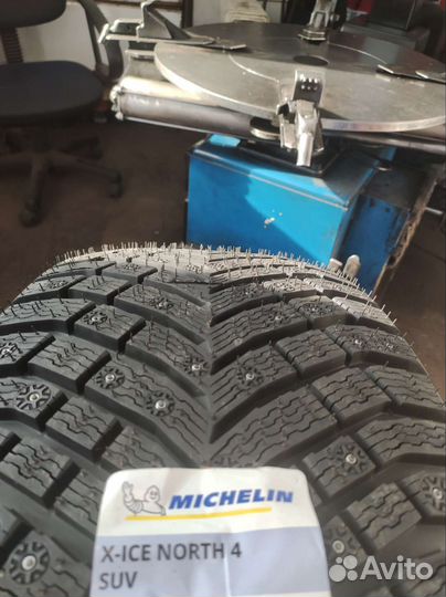 Michelin X-Ice North 4 SUV 285/45 R21