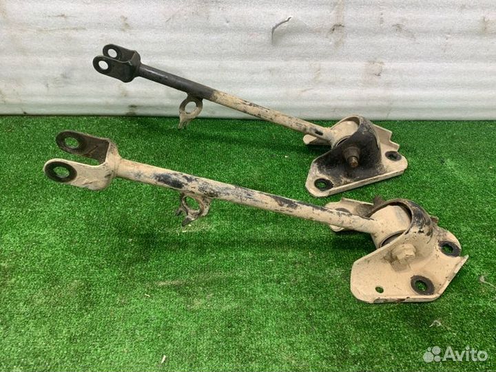 Тяга продольная Renault Duster универсал 1.6