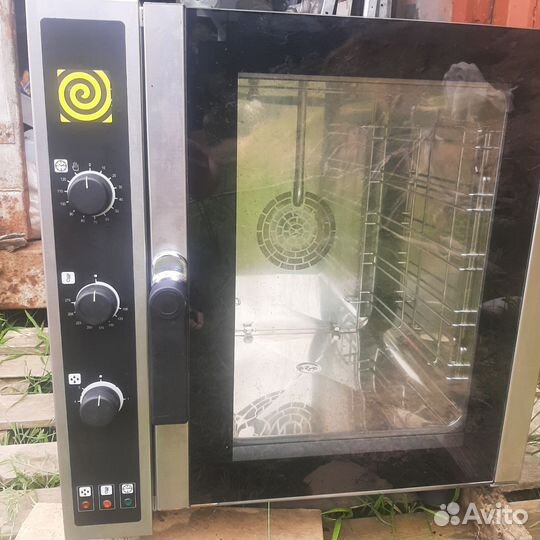 Пароконвектомат