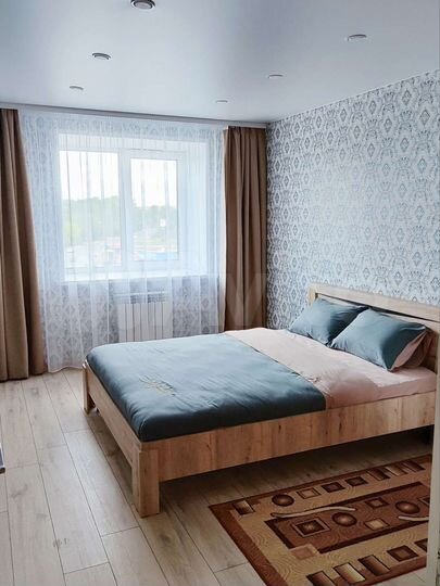 2-к. квартира, 55 м², 4/10 эт.