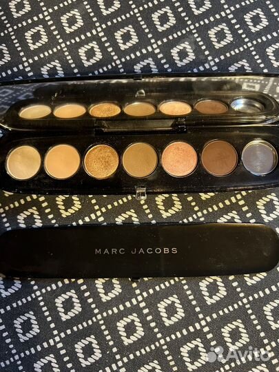 Тени для век Marc Jacobs