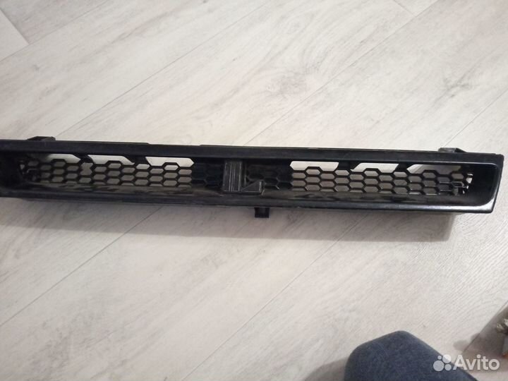 Решетка радиатора Nissan Langley BHN-13