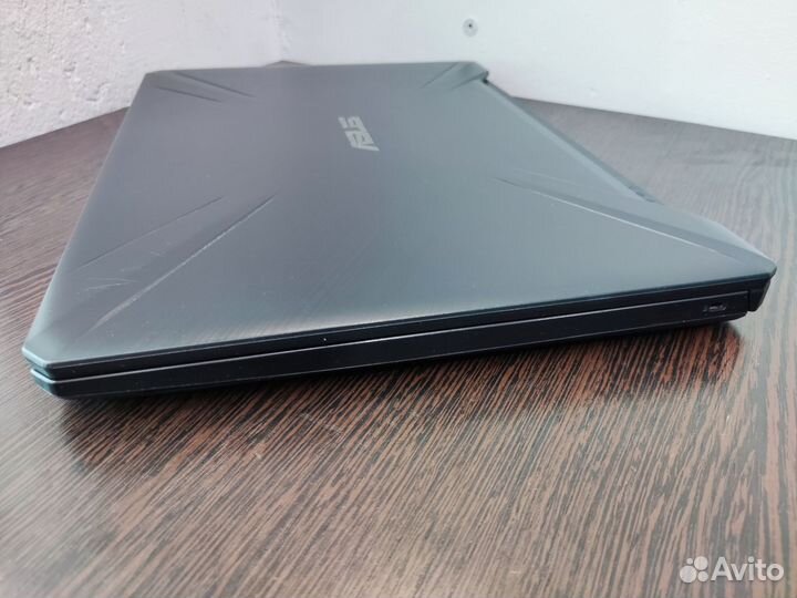Asus Tuf Ryzen 5/GTX 1650/озу 16/Full HD IPS