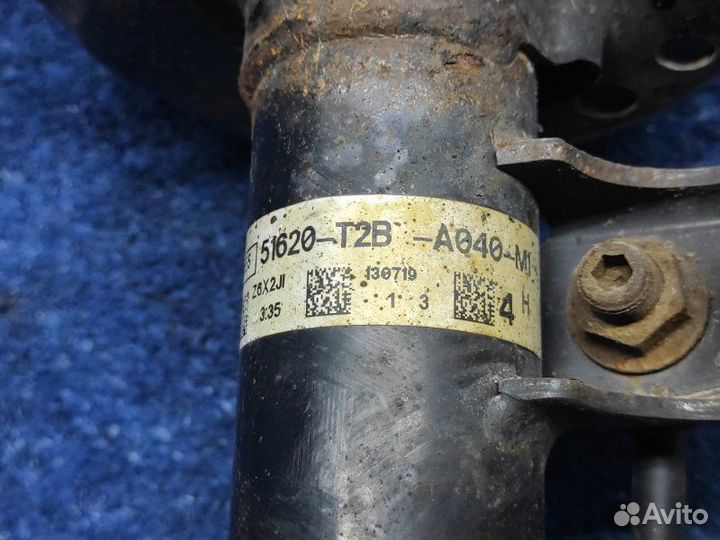 Амортизатор подвески передний левый Honda Accord 9