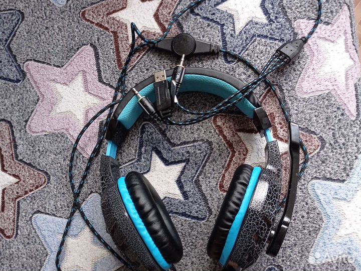 Игровые наушники с подсветкой