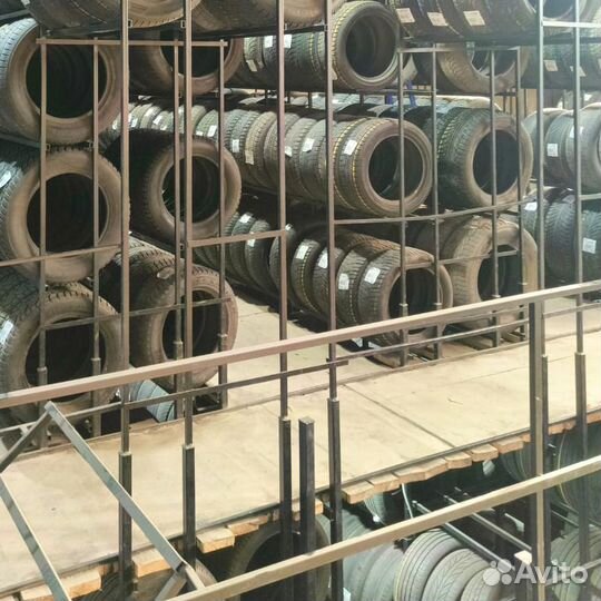 Hankook Nordik IS RW08 215/70 R16C L