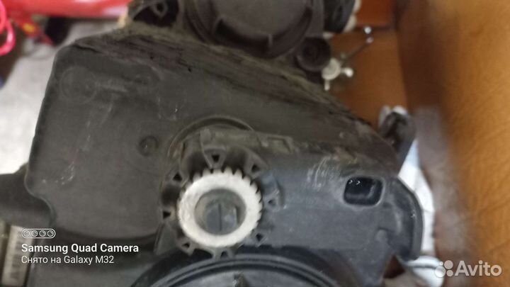 Фара hyundai santa fe 3