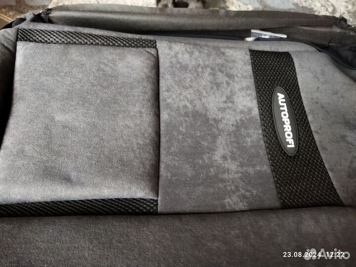 Автомобильные чехлы