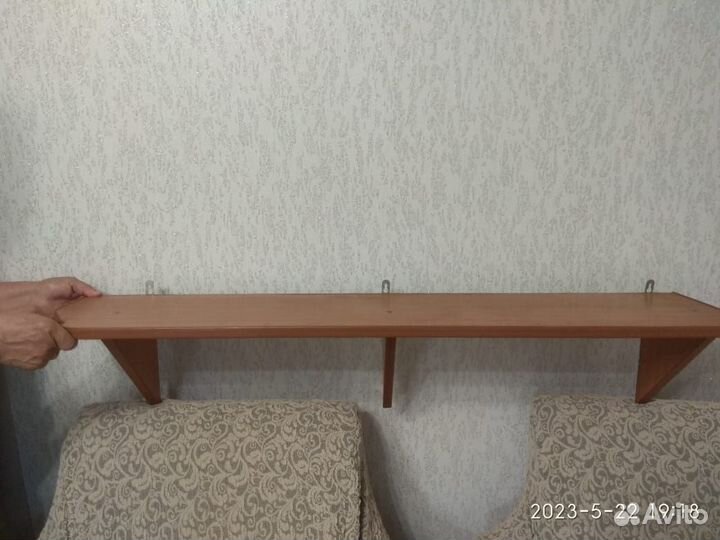 Продам полки 4 шт