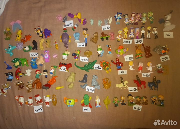 Киндер 90 х Рыцари Миу Миу мамы и детеныши