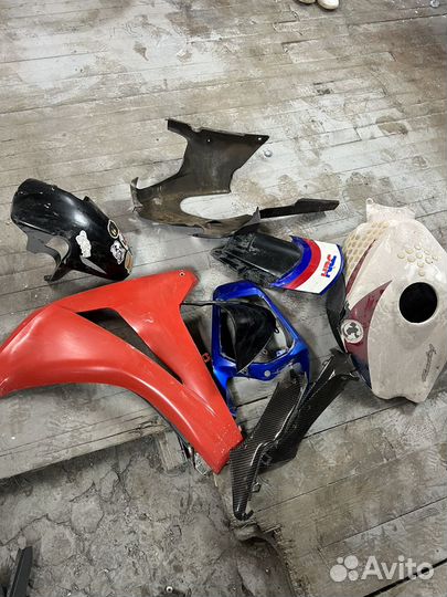 Honda cbr1000rr пластик