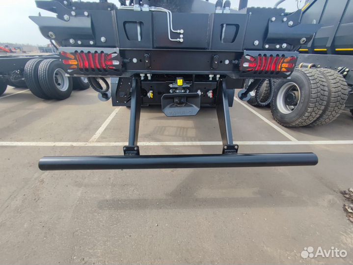 Shacman (Shaanxi) SX3258DR384 с КМУ, 2023