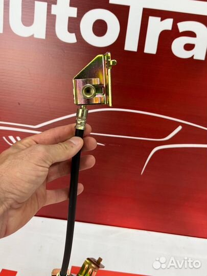 Тормозной шланг на hyundai solaris 2017 задний