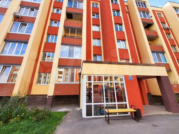 Квартира-студия, 27,8 м², 1/8 эт.