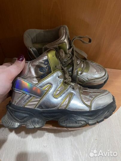 Ботинки зимние для девочки размер 34