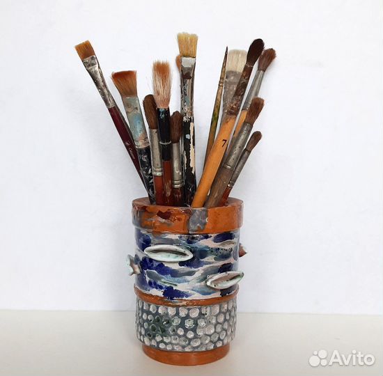 Керамическая ваза под цветы, предметы