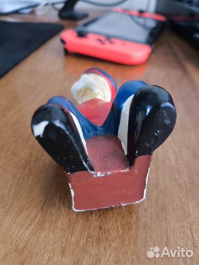 Статуэтка деда курильщика