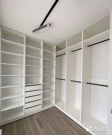 Красивый гардероб