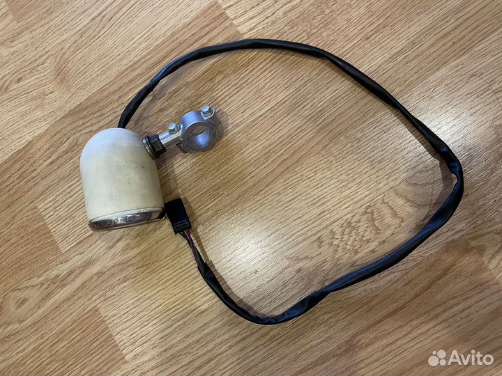 Указатель уровня топлива для мотоцикла Triumph