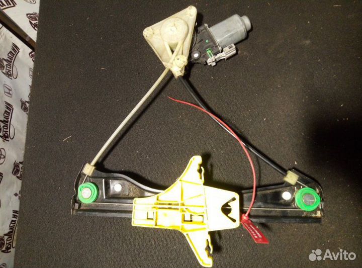 Стеклоподъемник задний левый Volkswagen Polo