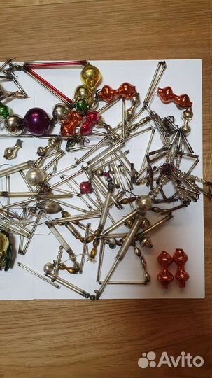 Новогодняя стеклянная гирлянда