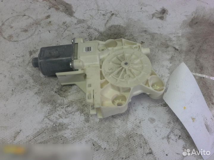 Моторчик стеклоподъемника Ford Focus II 2005-2008