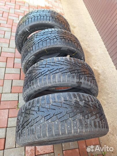 Nokian Tyres Hakkapeliitta 7 SUV 285/50 R20