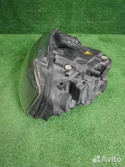 Фара передняя левая Audi A3 8P BVY (2.0) 2005