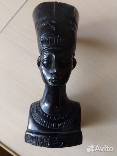 Бюст Нефертити