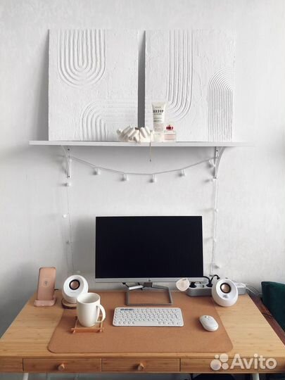 Декоративное панно из штукатурки