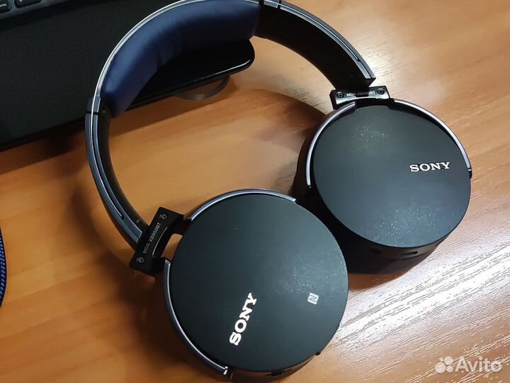 Беспроводные наушники Sony MDR-XB950BT Оригинал