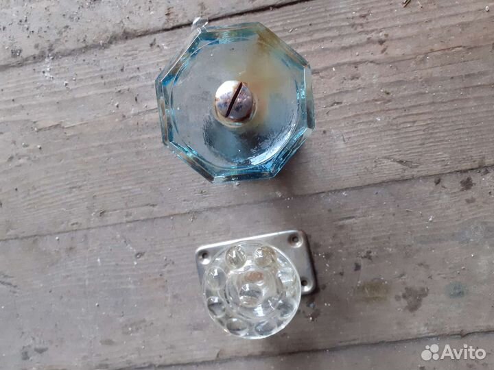 Дверные ручки из стекла