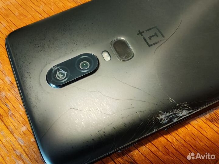 OnePlus 6, 8/128 ГБ