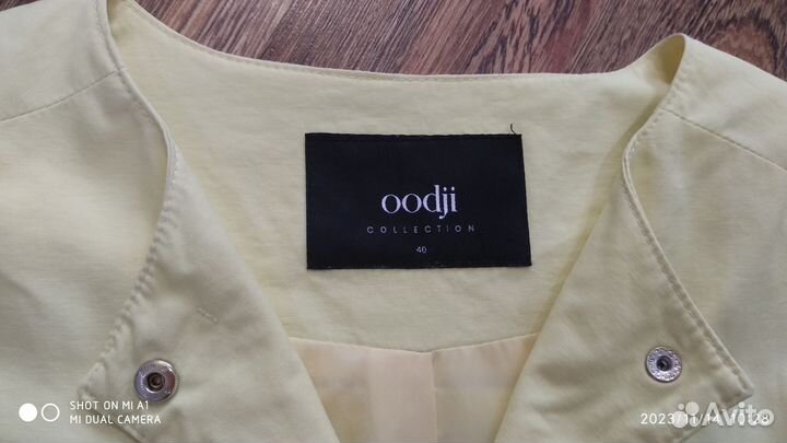 Плащ женский