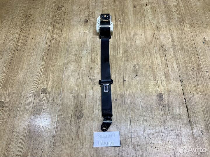 Ремни безопасности задние Skoda Fabia 2