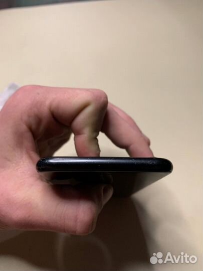 iPhone 7, 32 ГБ