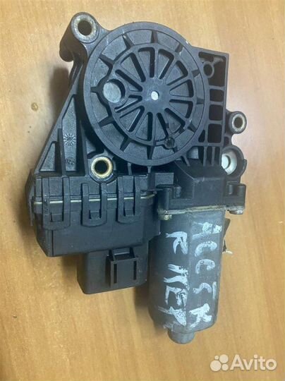 Моторчик стеклоподъемника Audi A6 (C5) 1997-2004