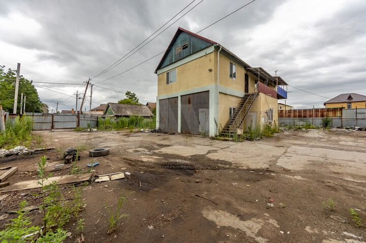 Дом 270 м² на участке 7 сот.