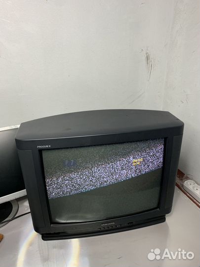 Телевизор Samsung cs-2139tr