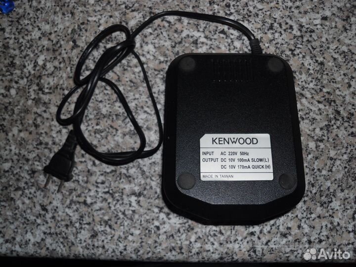 Зарядные стаканы разные раций